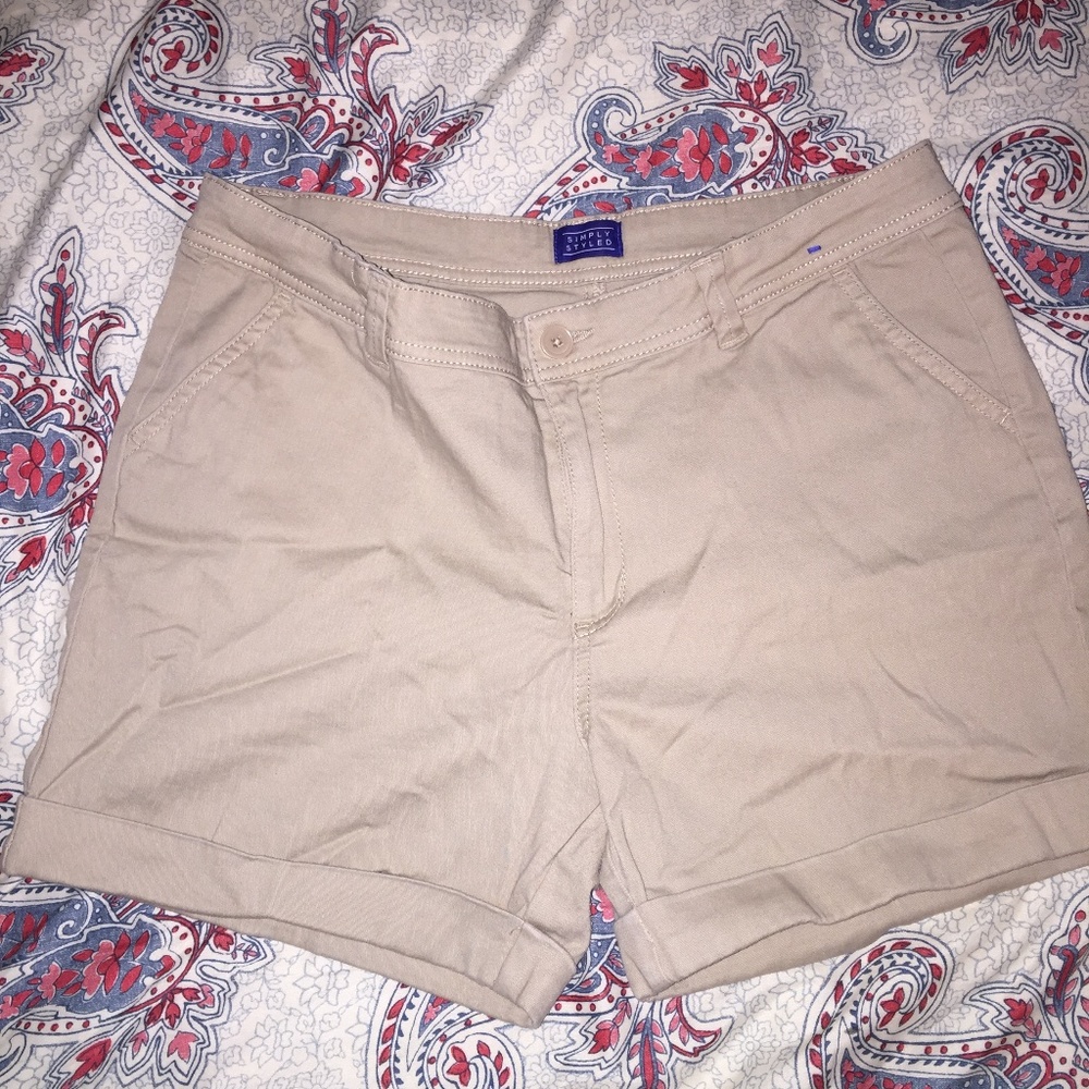 Khaki shorts